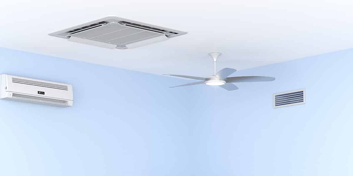 does a ceiling fan help air conditioning